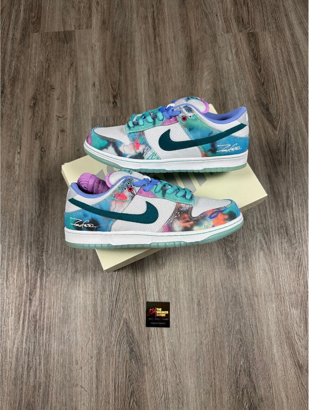 Size 10.5 Nike Futura Laboratories Dunk SB Low Bleached Aqua